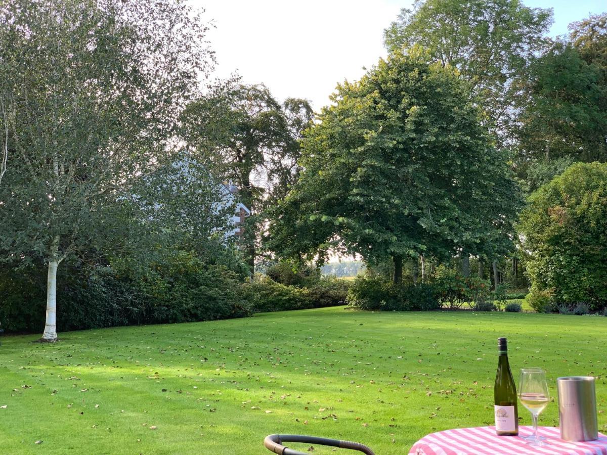 The Ghillie Bed & Breakfast Melrose Dış mekan fotoğraf